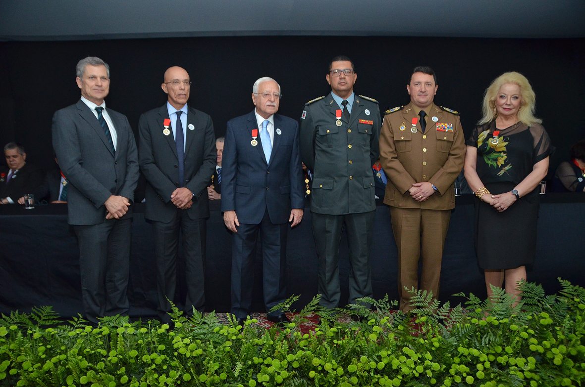 Misabel Derzi recebe a Medalha do Mérito do Ministério Público de Minas Gerais