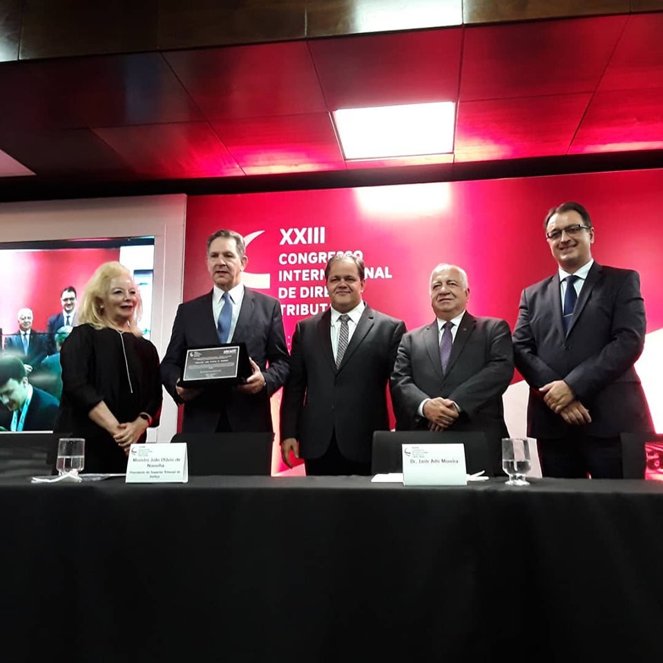 Sócios do SCMD e ministros do STJ encerram Congresso da ABRADT